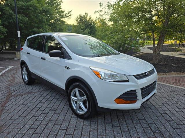 $5399 : 2016 Escape S image 10