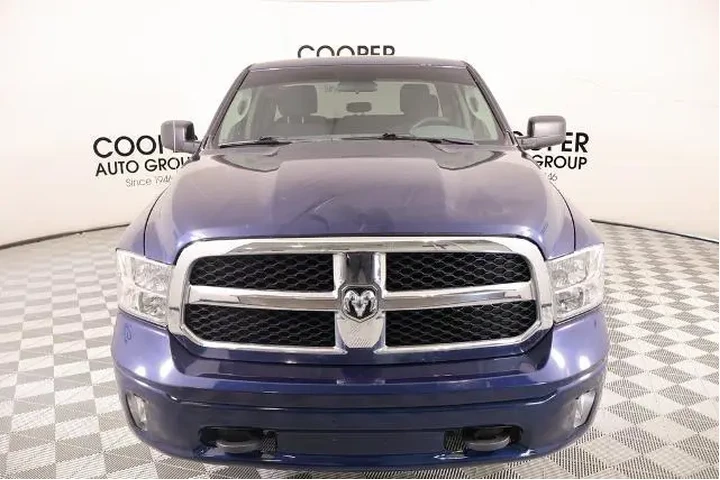 $20433 : Ram 1500 Classic 2019 4x4 Tr image 8