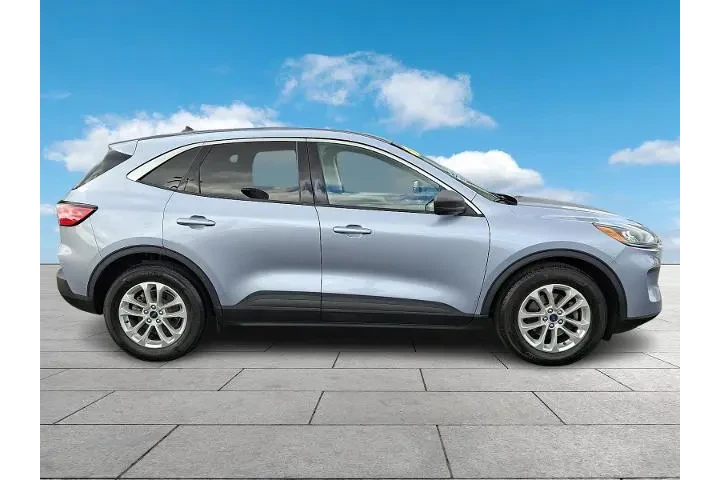 $21997 : Ford Escape 2022 SE 4dr SUV image 7