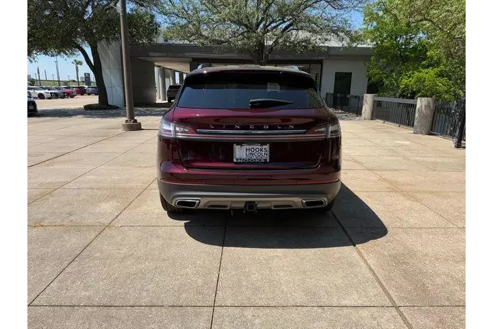 $37980 : Lincoln Nautilus 2023 AWD Re image 4