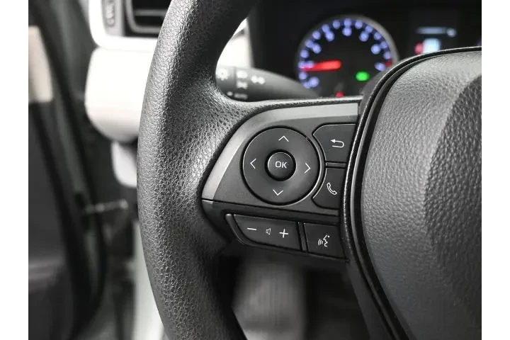 $24991 : Toyota RAV4 2022 XLE 4dr SUV image 7