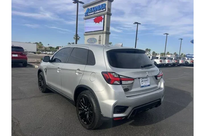 $13999 : Mitsubishi Outlander Sport 2 image 7
