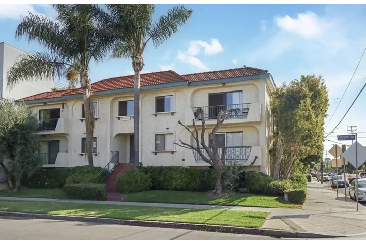 $1500 : 1 Bed 1 Bath Apt in Carson image 1