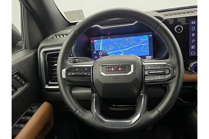 $39998 : GMC Canyon 2024 4x4 AT4 4dr image 10