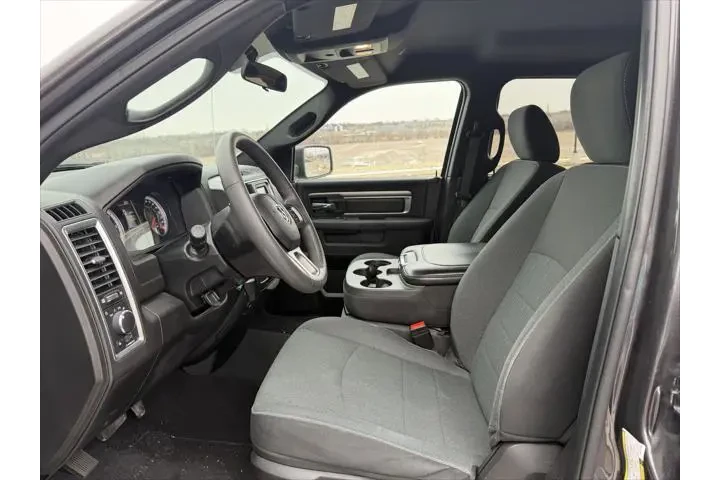 $29178 : Ram 1500 Classic 2022 4x4 Wa image 4