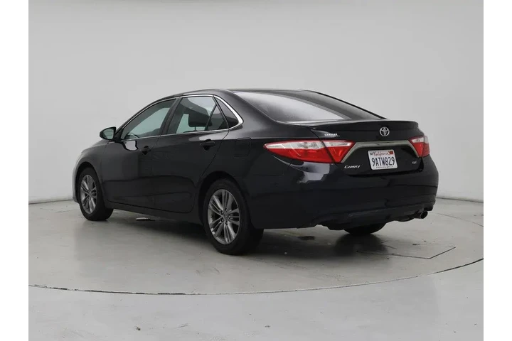 $17998 : Toyota Camry 2016 SE 4dr Sed image 2