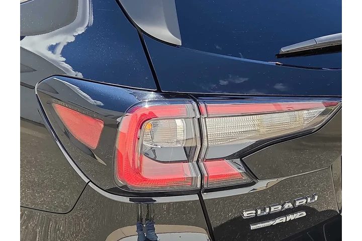 $24983 : Subaru Outback 2023 AWD Prem image 10