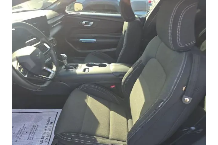 $23999 : Ford Mustang 2024 EcoBoost 2 image 7