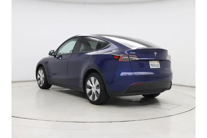 $38998 : Tesla Model Y 2023 AWD Long image 2