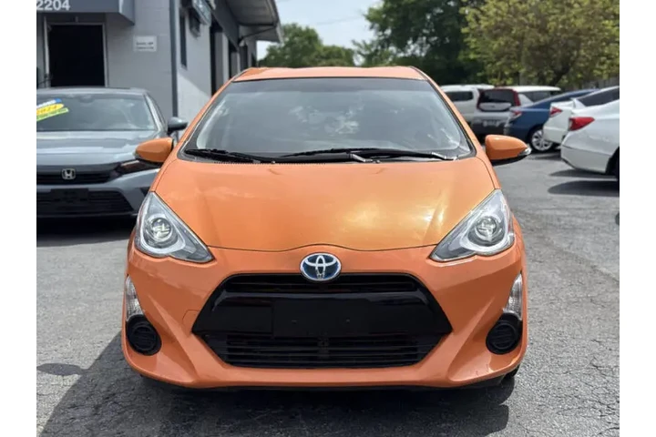 $11995 : 2015 Prius c Three image 3