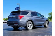 $23395 : Ford Explorer 2021 AWD Limit thumbnail