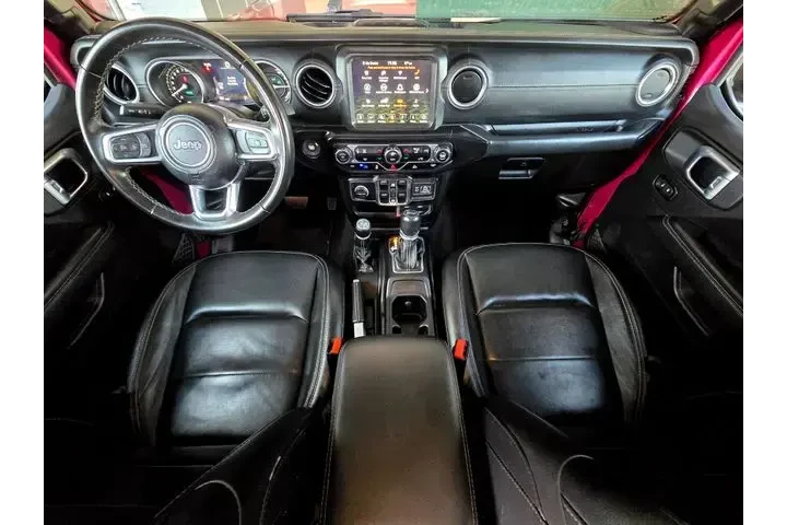 $31900 : Jeep Wrangler Unlimited 2021 image 9