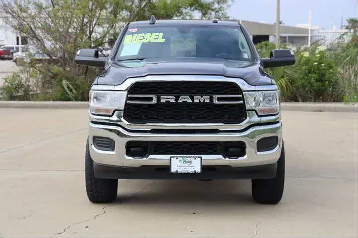 $32989 : Ram 2500 2019 4x4 Tradesman image 2