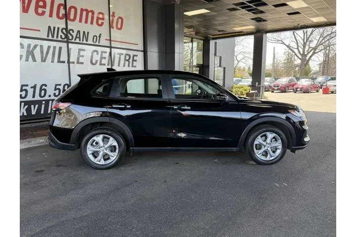 Honda HR-V 2024 AWD LX 4dr C image 4