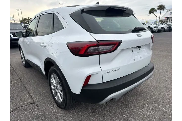 $17596 : Ford Escape 2023 Active 4dr image 6