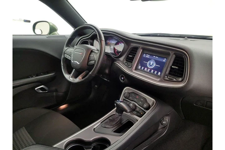 $26998 : Dodge Challenger 2022 GT 2dr image 10