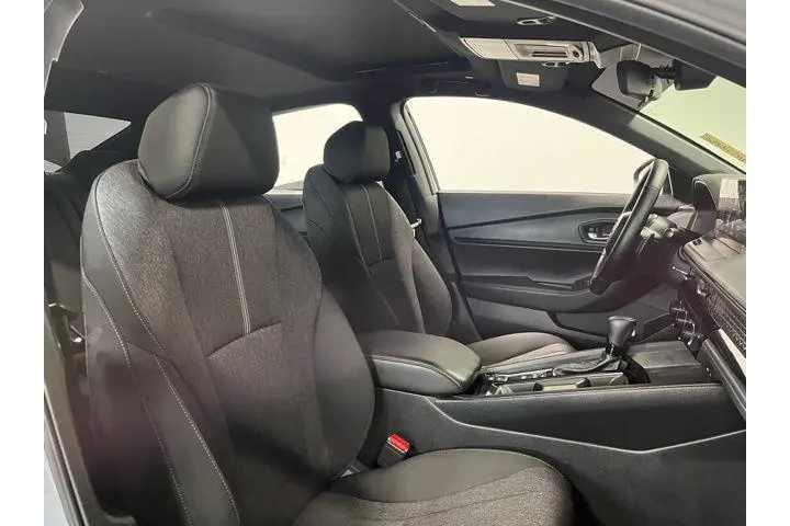 $31857 : Honda Accord Hybrid 2025 Spo image 10