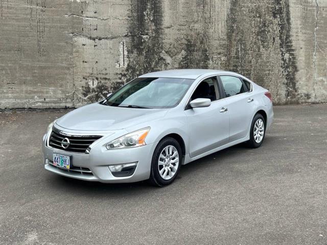 $7488 : 2013 Altima 2.5 S image 3