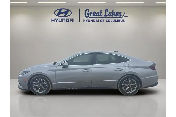 $20377 : Hyundai SONATA 2023 SEL 4dr image 2