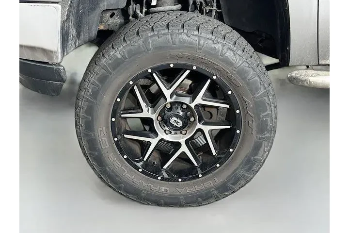 $23975 : GMC Sierra 1500 2013 4x4 SLE image 8