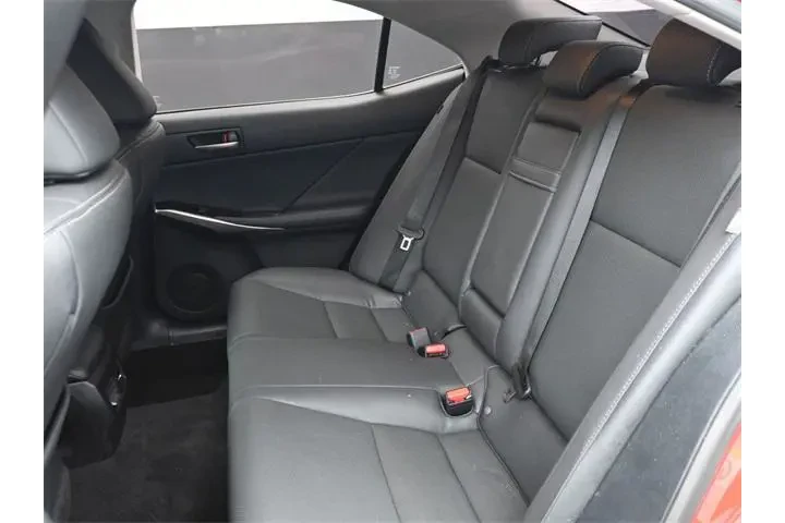 $22598 : Lexus IS 300 2018 4dr Sedan image 10