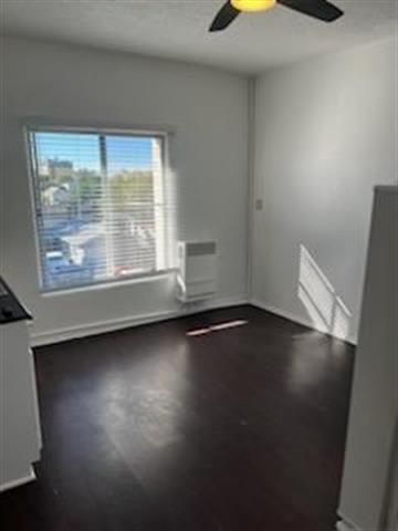 $900 : Compartir Single Apartamento image 3