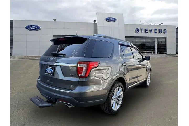 $15777 : Ford Explorer 2018 AWD XLT 4 image 4