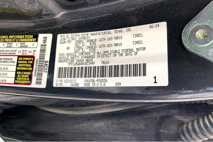 $38211 : Toyota Tundra 2024 4x2 SR5 4 image 8