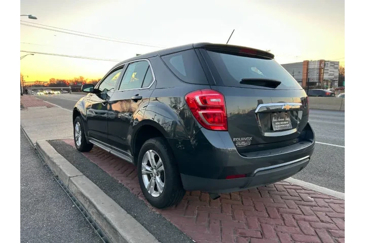 $7995 : 2017 Equinox LS image 6