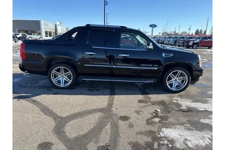 $10000 : Cadillac Escalade EXT 2011 A image 9