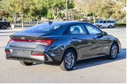 $26000 : Hyundai ELANTRA Hybrid 2026 thumbnail
