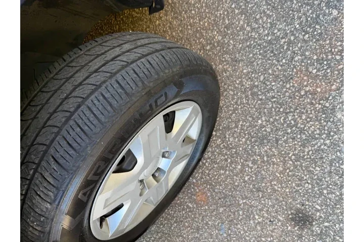 $3999 : 2012 Grand Caravan American V image 3