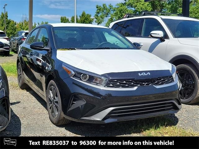 $22680 : 2024 Forte LXS image 1