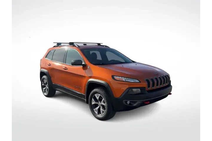 $11995 : Jeep Cherokee 2015 4x4 Trail image 2