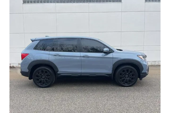 $33490 : Honda Passport 2023 AWD EX-L image 5