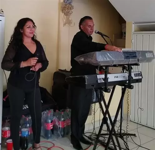 MORELOS-TECLADISTA Y VOZ FEM. image 9