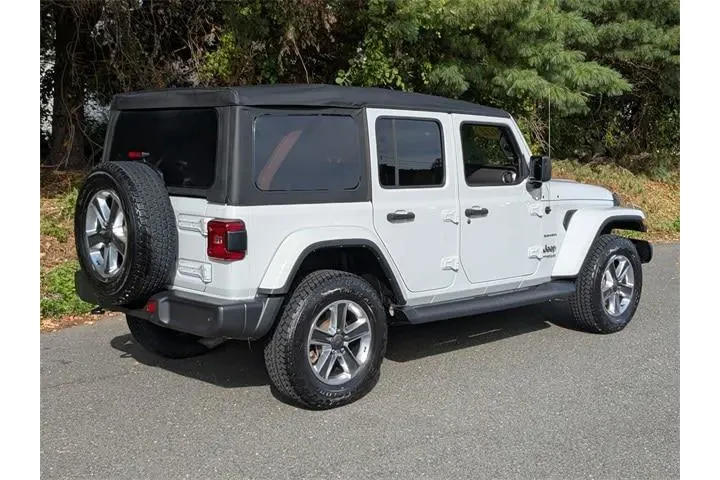 $31999 : Jeep Wrangler Unlimited 2022 image 5