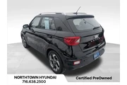$17925 : Hyundai VENUE 2023 SEL 4dr C thumbnail