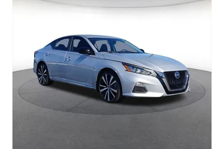 $17703 : Nissan Altima 2021 2.5 SR 4d image 8