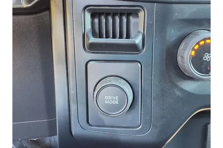 $29999 : Ford F-150 2023 4x2 XL 4dr S image 8