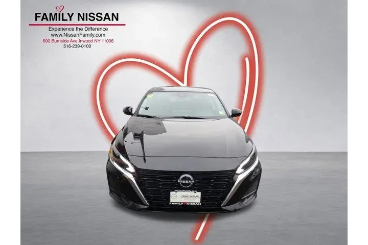 $19710 : Nissan Altima 2023 2.5 SV 4d image 2