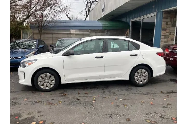 $8800 : 2018 Rio image 4