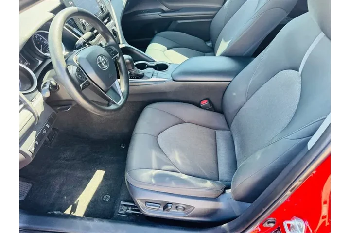 $17995 : 2023 Camry LE image 8