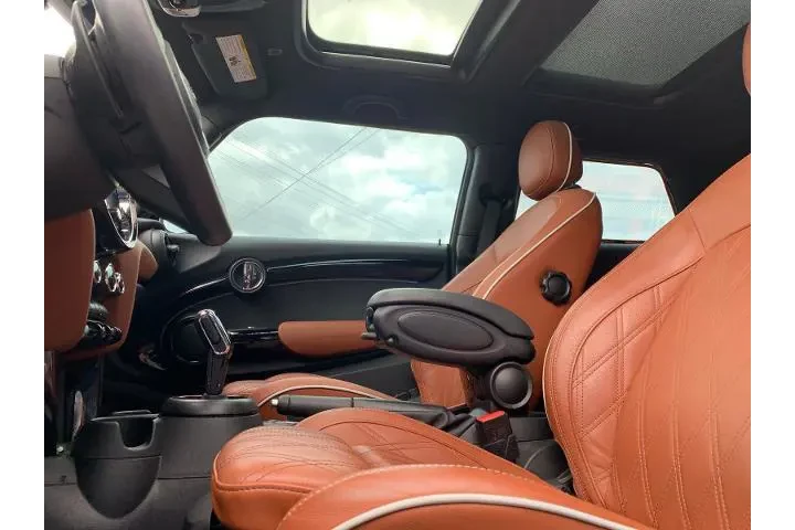 $20497 : MINI Hardtop 2 Door 2023 Coo image 7