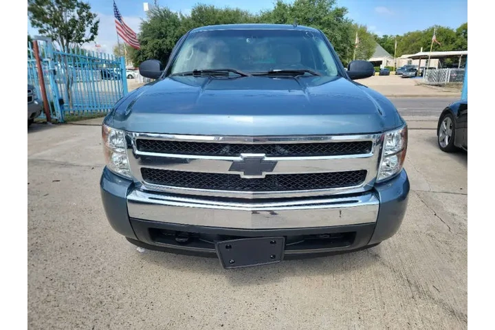$9500 : 2008 Silverado 1500 image 3