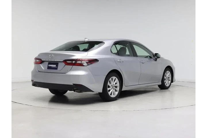 $23998 : Toyota Camry 2022 LE 4dr Sed image 8