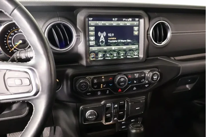 $35697 : Jeep Wrangler 2023 4x4 Sahar image 5