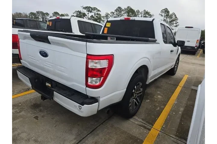 $25290 : Ford F-150 2023 4x2 XL 4dr S image 2