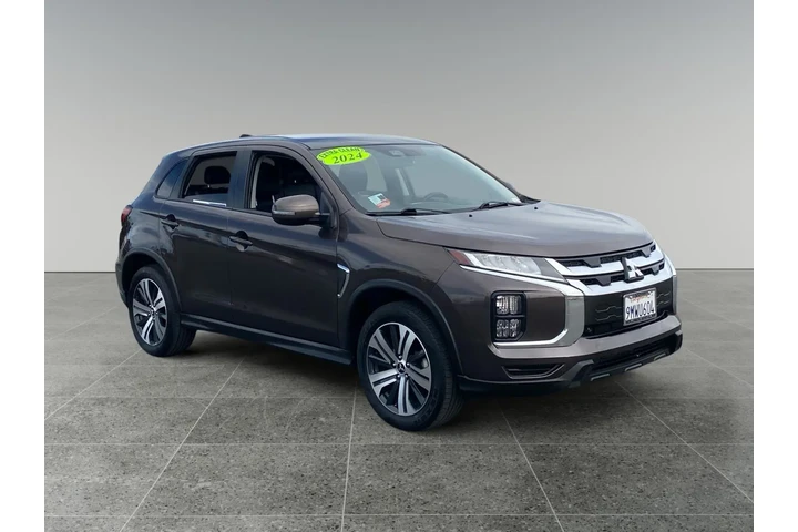 $25217 : Mitsubishi Outlander Sport 2 image 7