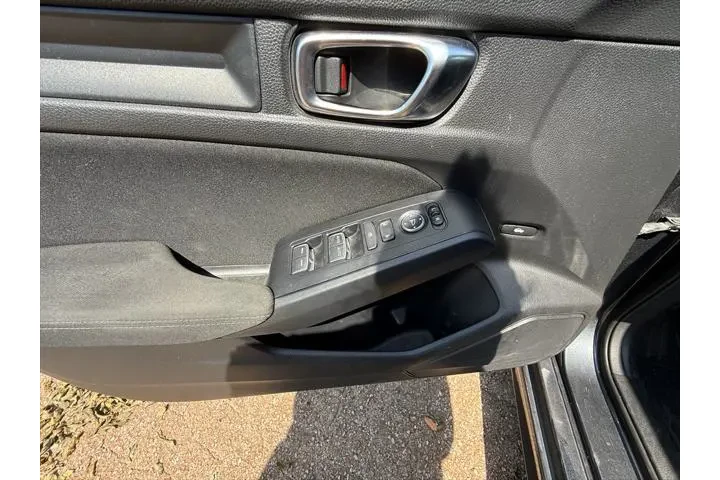 $13995 : Honda Civic 2022 Sport 4dr S image 8